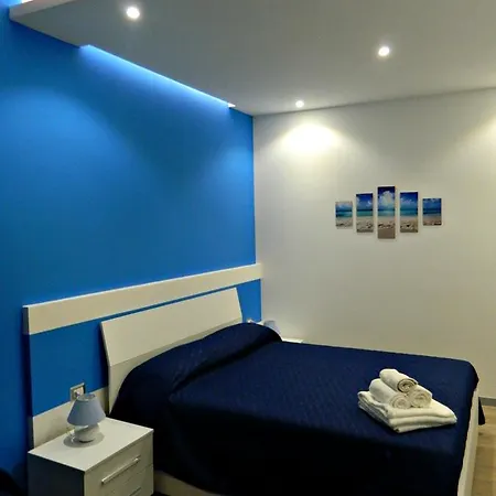 Il Borghese Tourist House Alojamento de Acomodação e Pequeno-almoço 3*