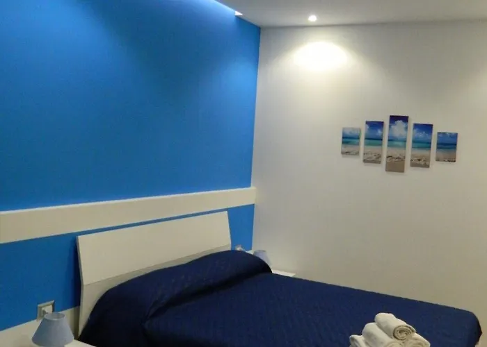 Il Borghese Tourist House Bed & Breakfast 3*